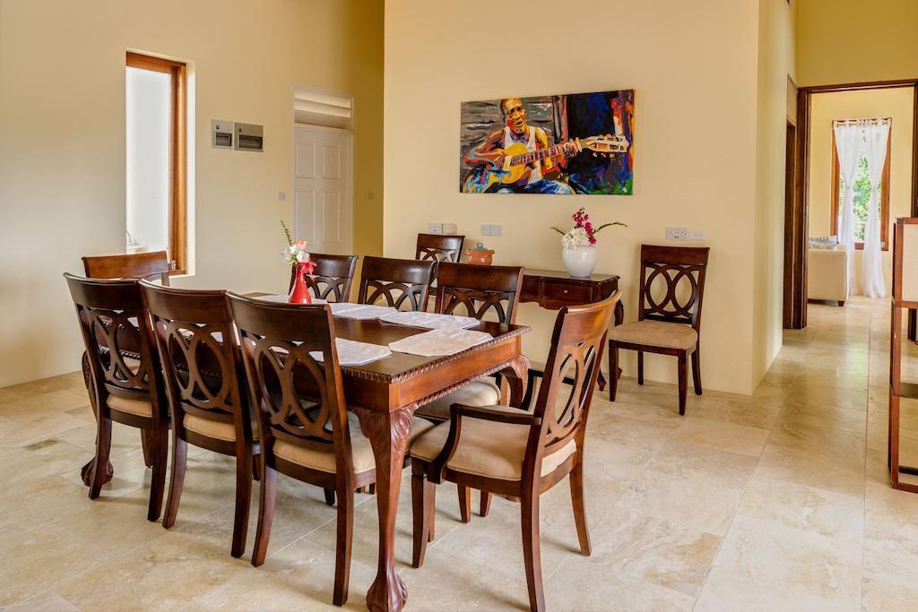 פורט אליזבת' Sadewa Villa חדר תמונה